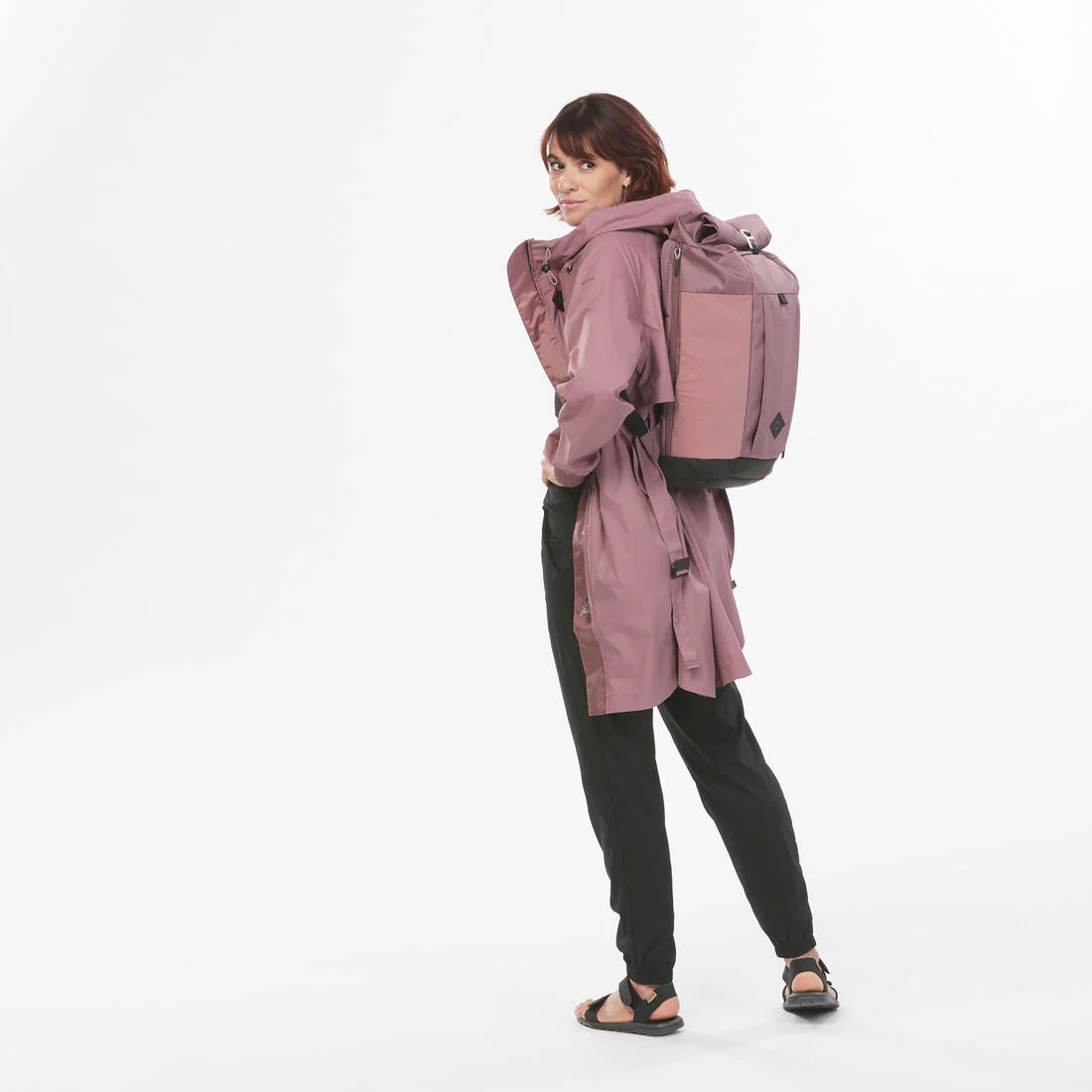 Chamarra de senderismo impermeable larga para mujer Raincut - Image 5