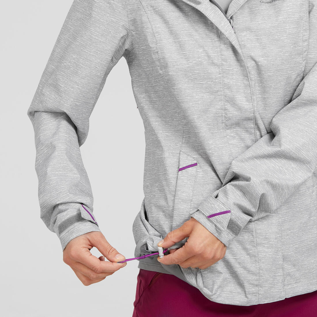 Chamarra ligera impermeable de senderismo en montaña para mujer MH100 - Image 4