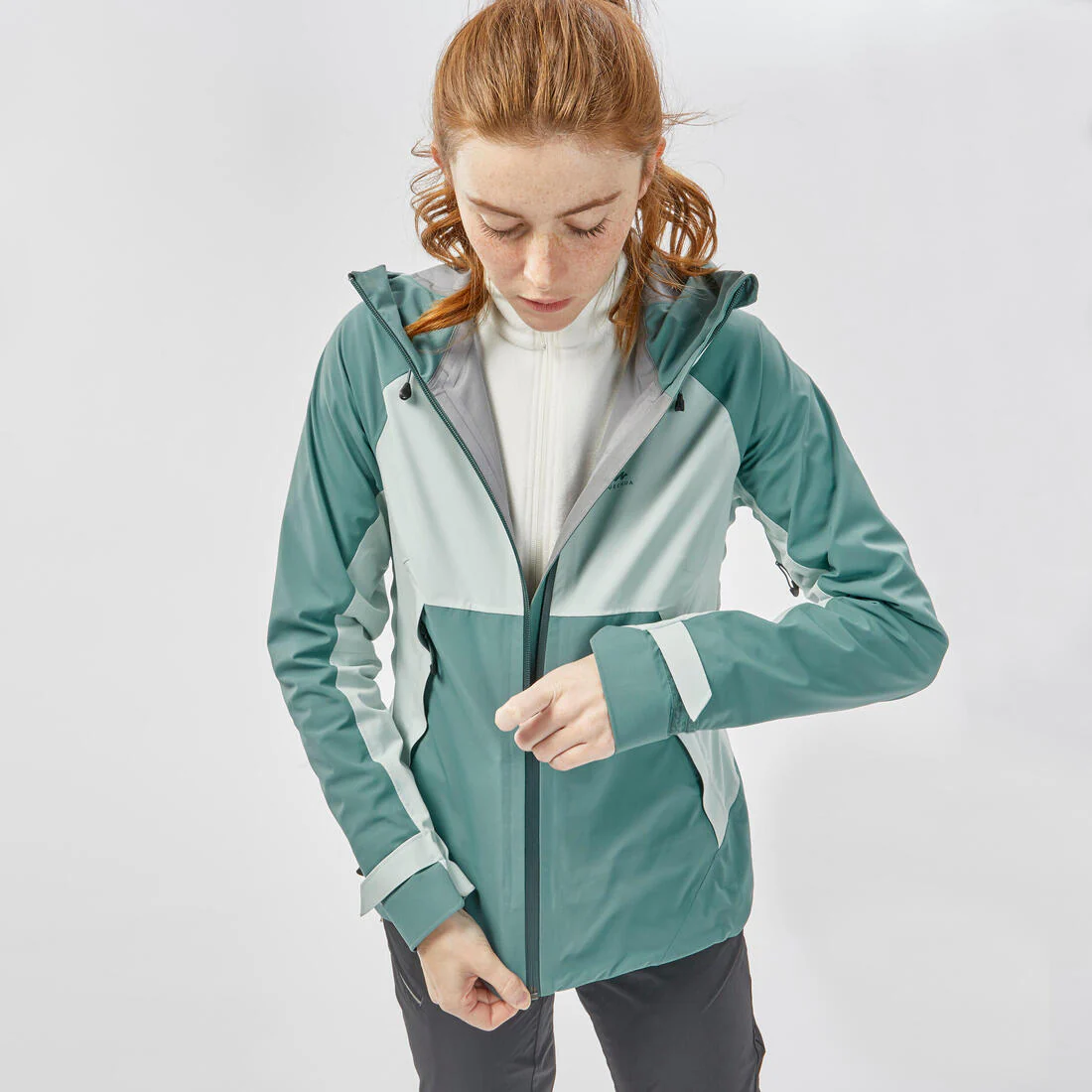 Chamarra ligera impermeable de senderismo montaña - MH500 - Mujer - Image 13
